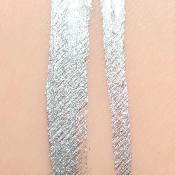 MAC Liquidlast 24-Hours Waterproof Liner Eyeliner - MISTY ME - - Picture 2 of 2